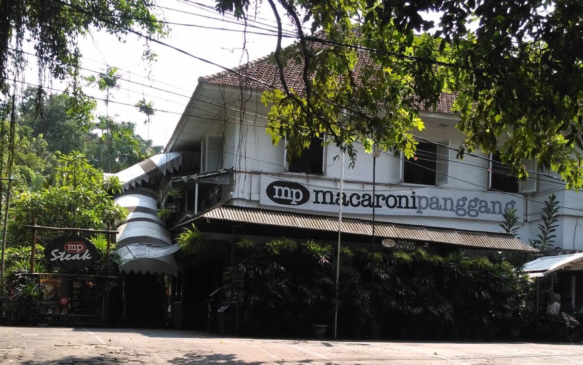 TAMAN KENCANA BOGOR Tempat Bersantai Dan Berburu Kuliner