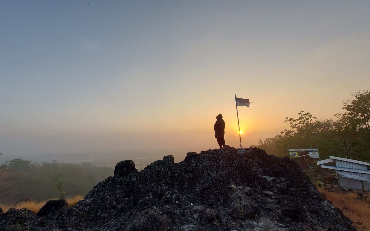 Gunung Pegat Sukoharjo Tiket Aktivitas Menarik Desember