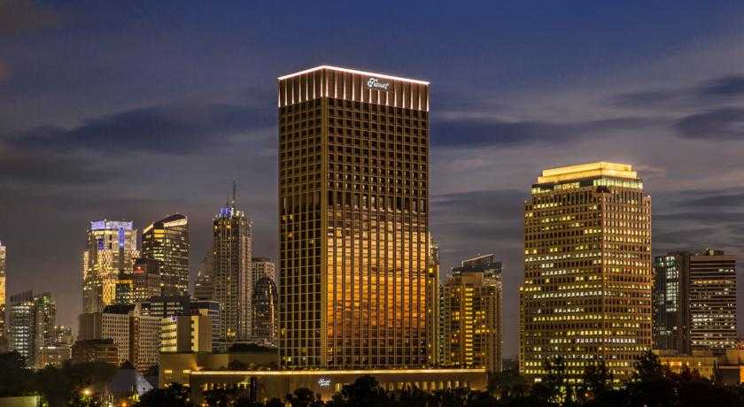 Fairmont Hotel Jakarta - Bangunan Pencakar Langit Hotel