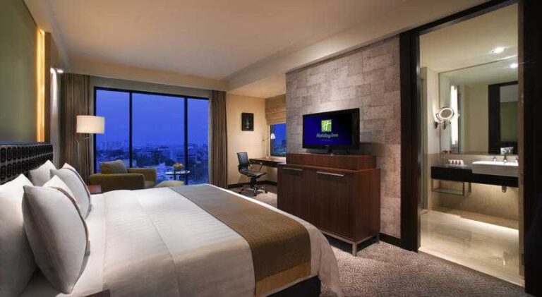 Holiday Inn Bandung - Kamar