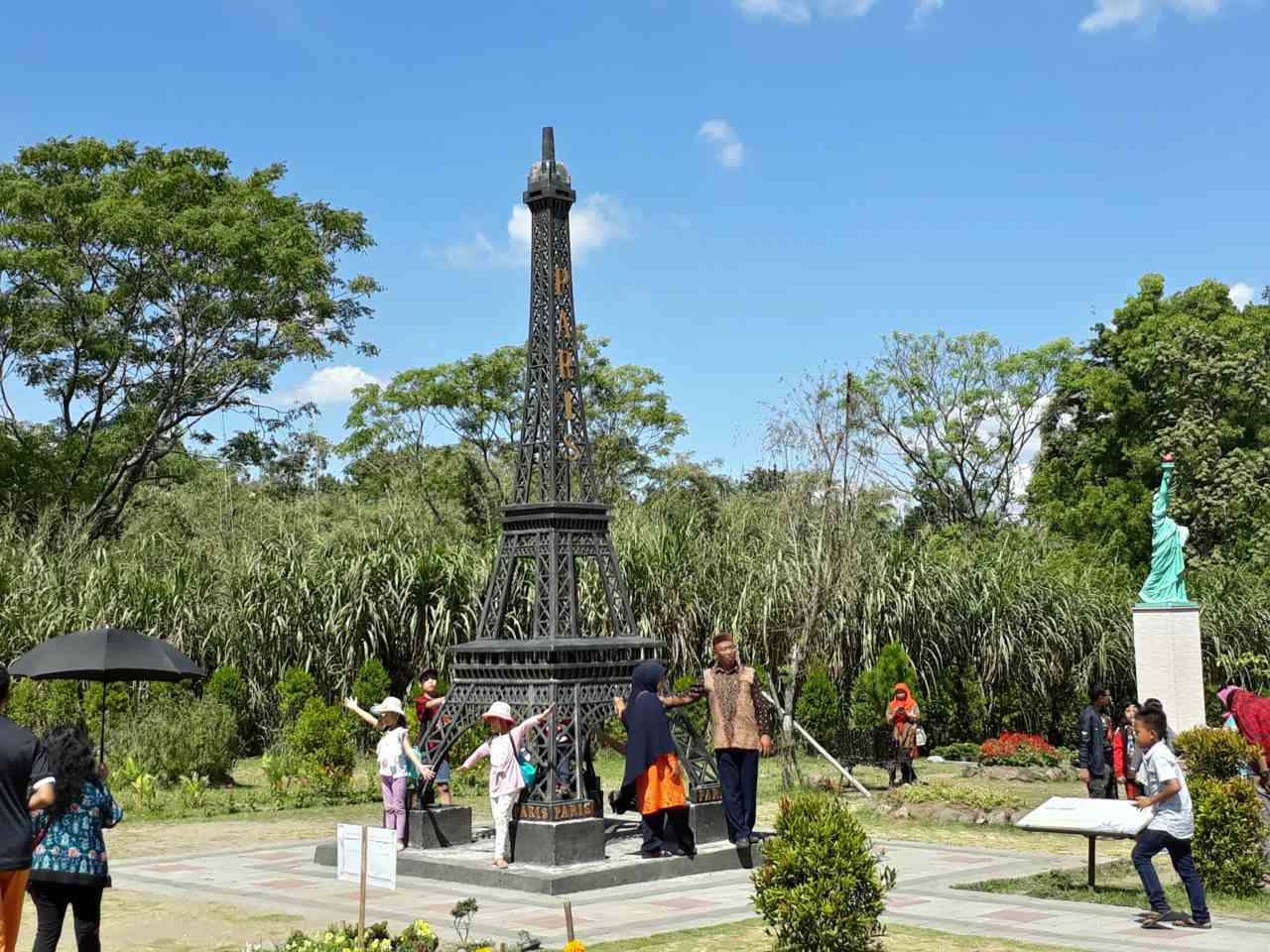 World Landmarks Merapi Park Tiket & Aktivitas November 6