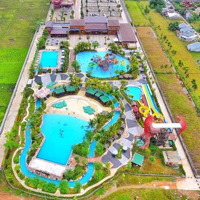 drone footage area paradise q waterpark