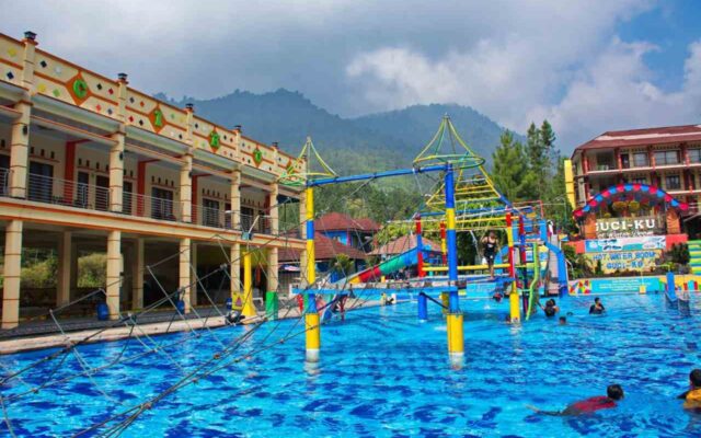 GUCI HOT Water Boom Tiket dan Wahana Air Panas