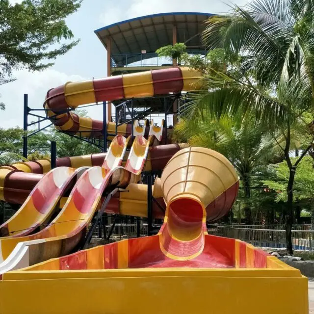 Uji Adrenalin dengan Crazy Cone OPI Water Fun Palembang