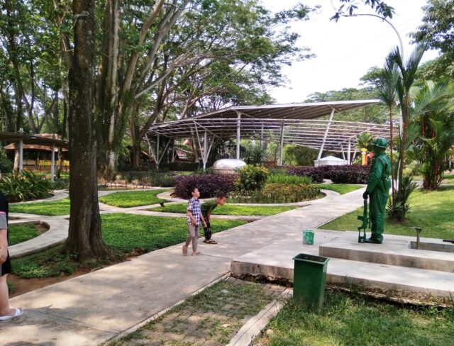 ECO ART PARK SENTUL Tiket & Spot Foto