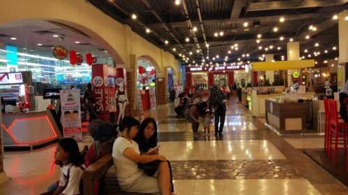 Paris Van Java Mall 5 Aktivitas Seru