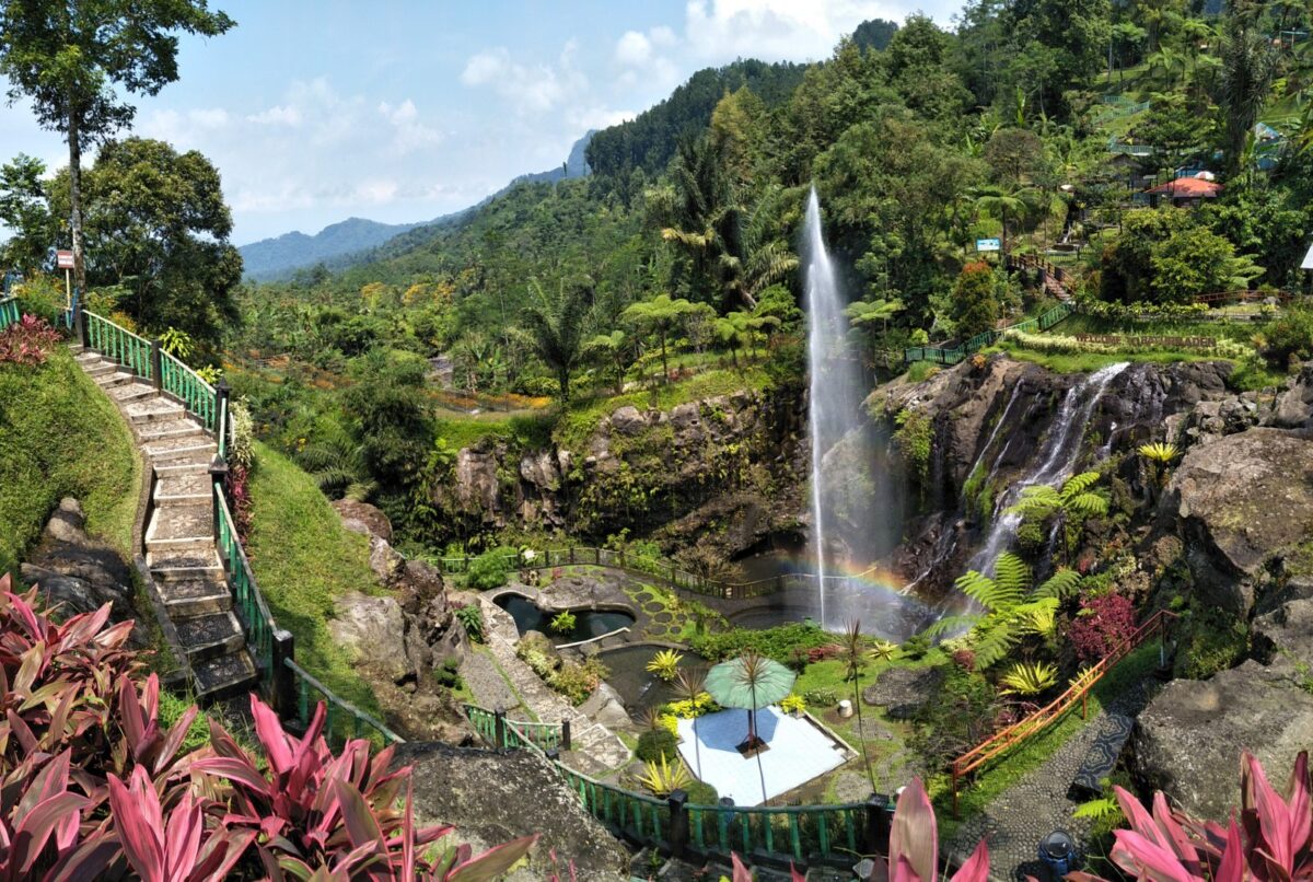 area lokawisata Baturaden
