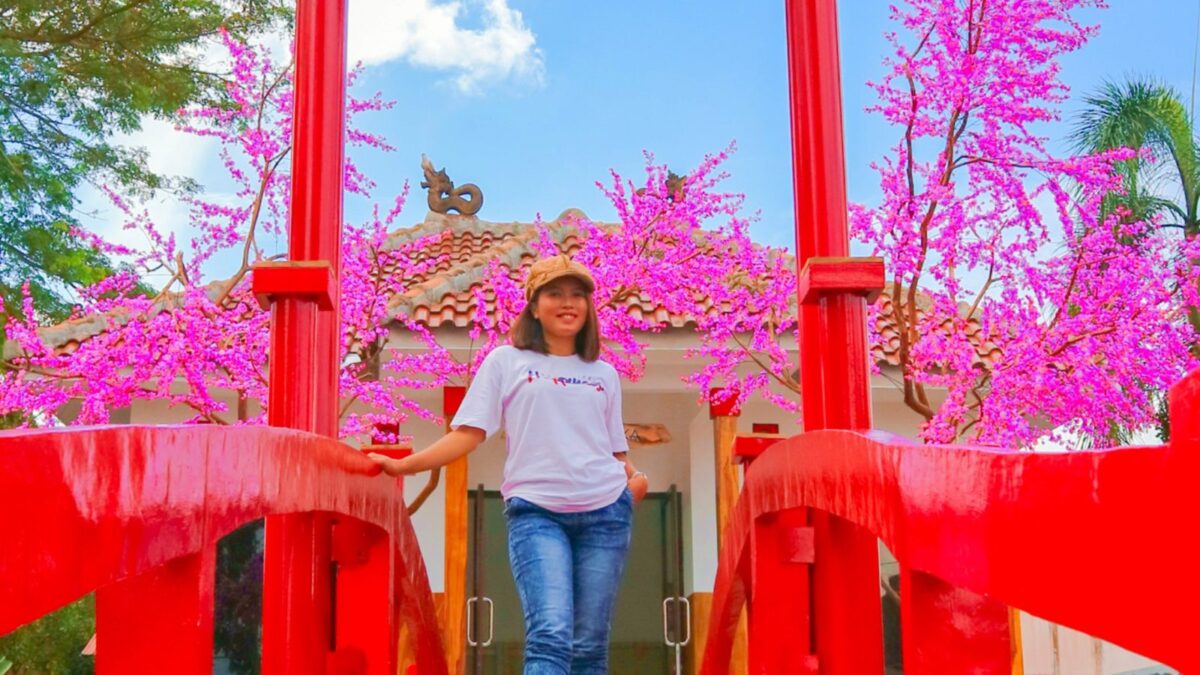 Taman Jepang bunga sakura