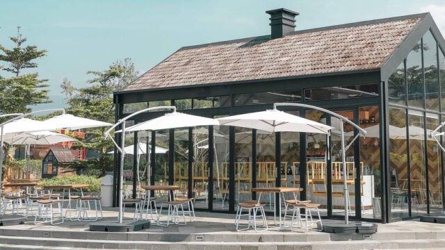 food court dan coffe shop