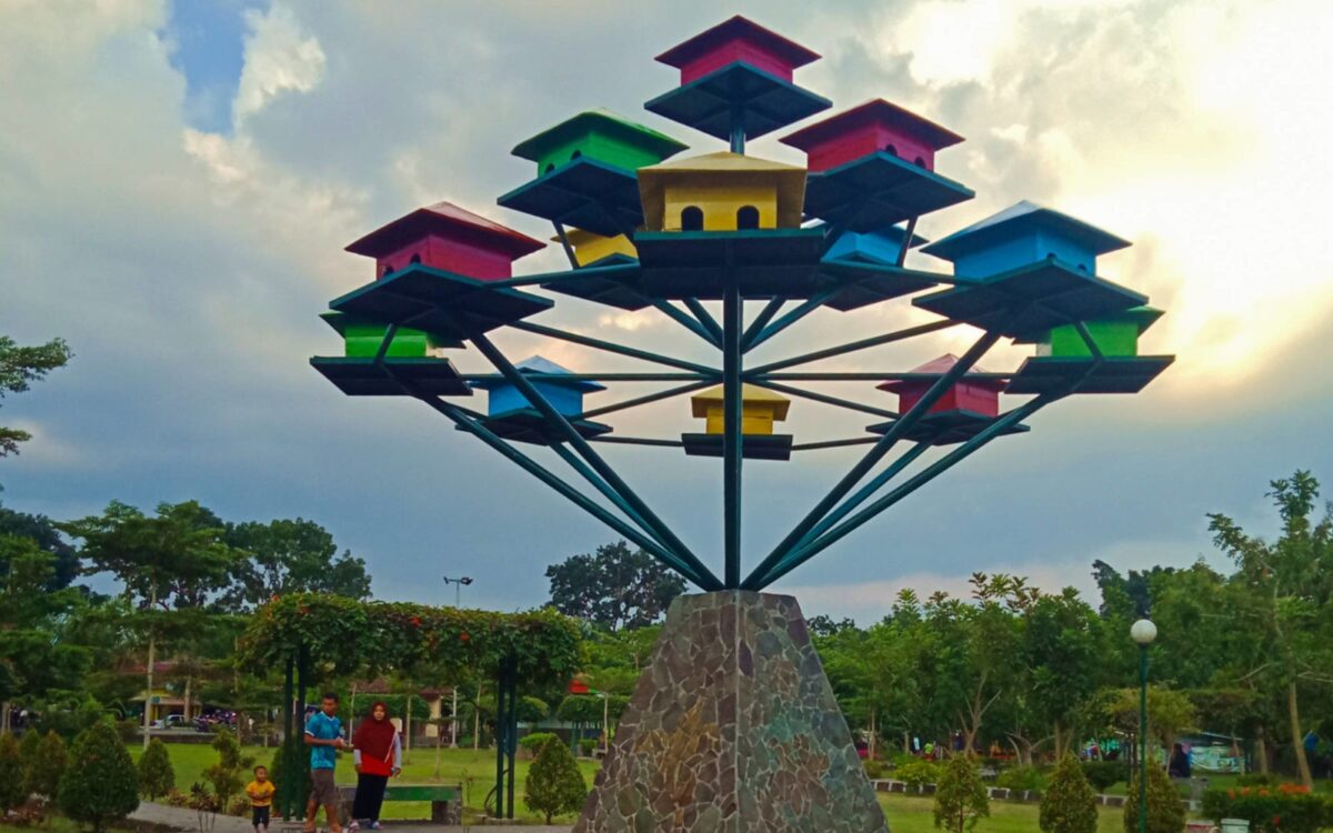 kandang merpati hutan kota gergunung klaten