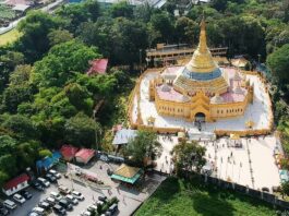 Pagoda Emas Taman Alam Lumbini Kab. Karo terlihat megah dari kejauhan