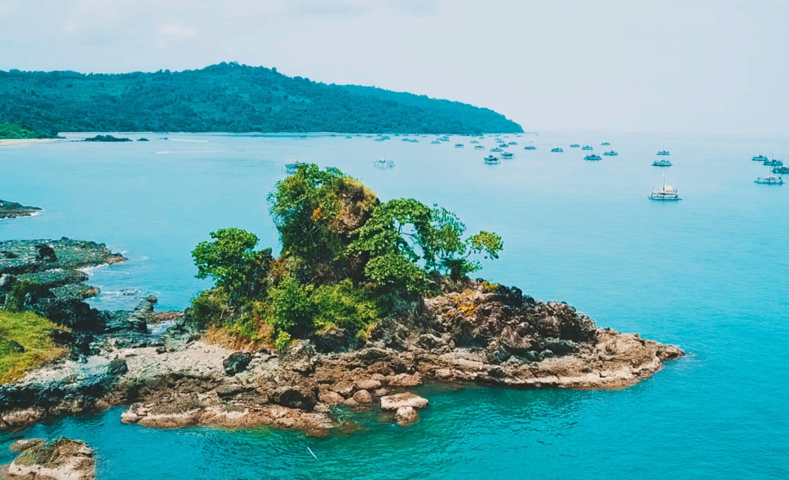 Pulau Kunti Taman Bumi Ciletuh