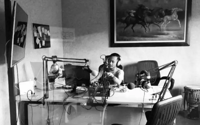 Radio Binaswara di Taman Pemuda Pratama Depok
