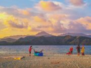 Pantai pulau noko di gugusan pulau bawean