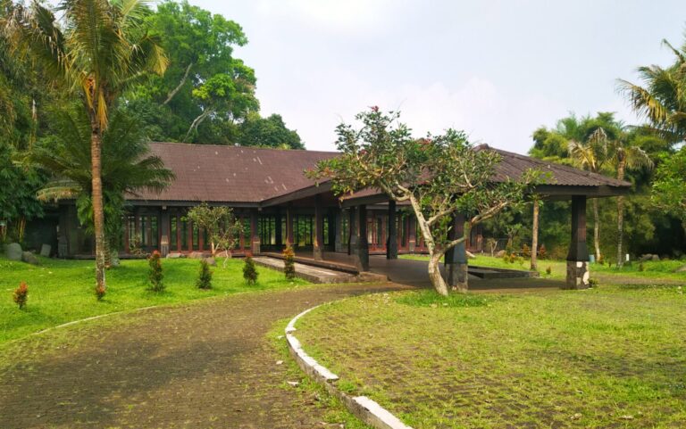 Area kawasan wisata taman kupu-kupu