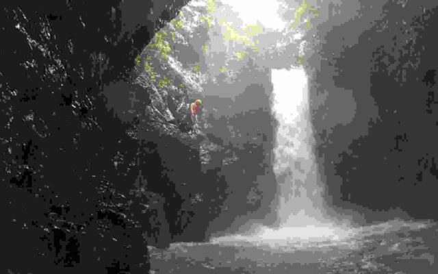 CURUG NAGA Bogor Wisata Penuh Tantangan - September 2024