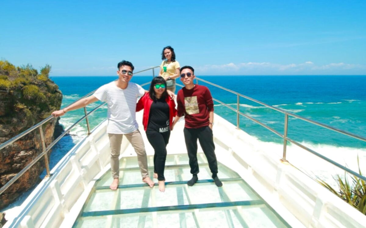 wahana kapal titanic