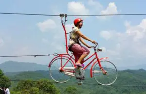 wahana sepeda gantung