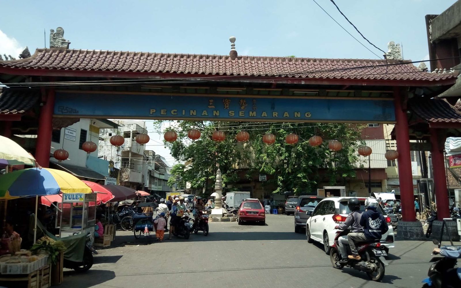 Gapura Pecinan Semarang