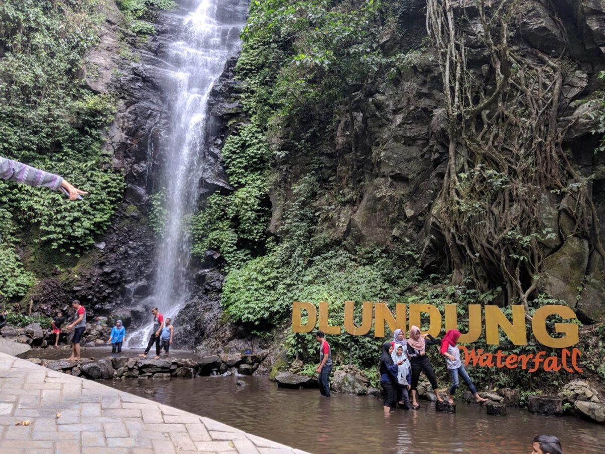 Air Terjun Dlundung Mojokerto