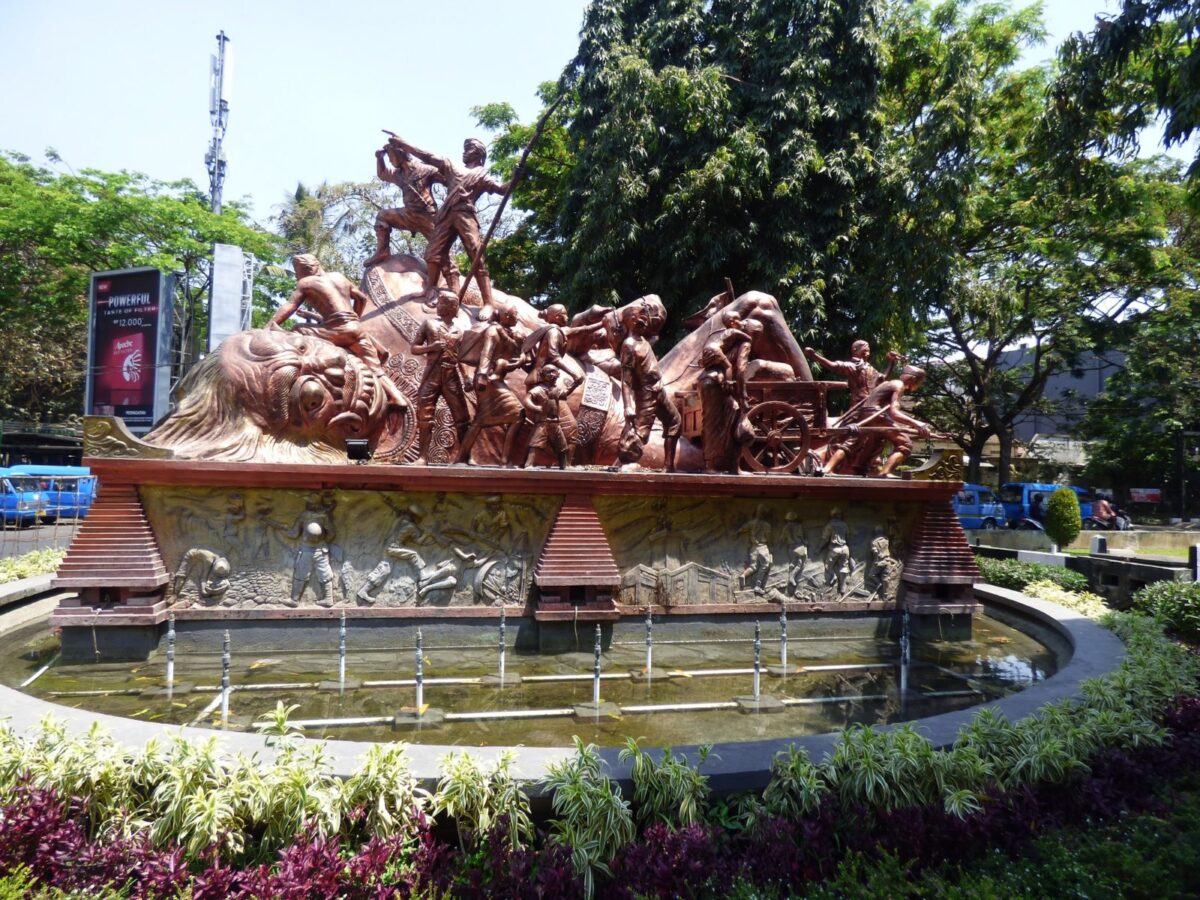 Arsitektur Monumen Juang 45