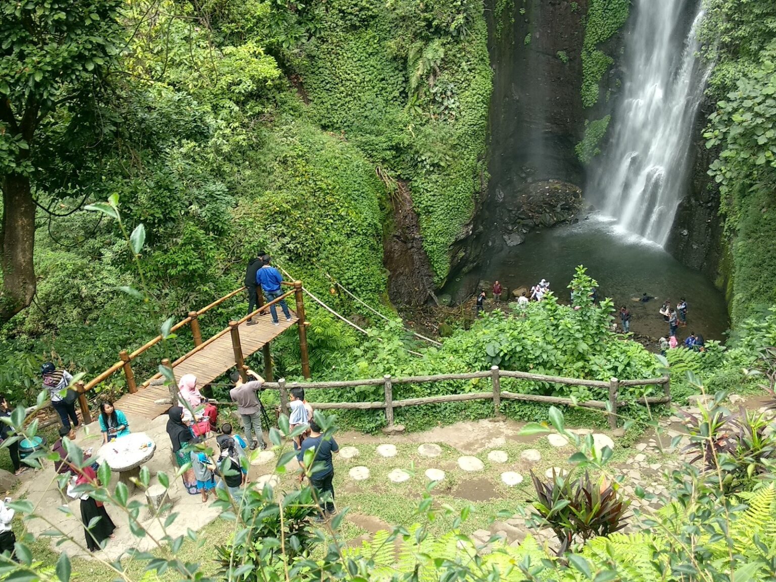 AIR TERJUN PUTUK TRUNO Pasuruan Tiket & Pesona