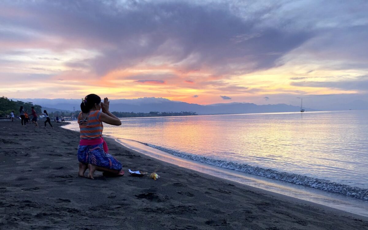 Harmoni Keindahan Pantai Lovina