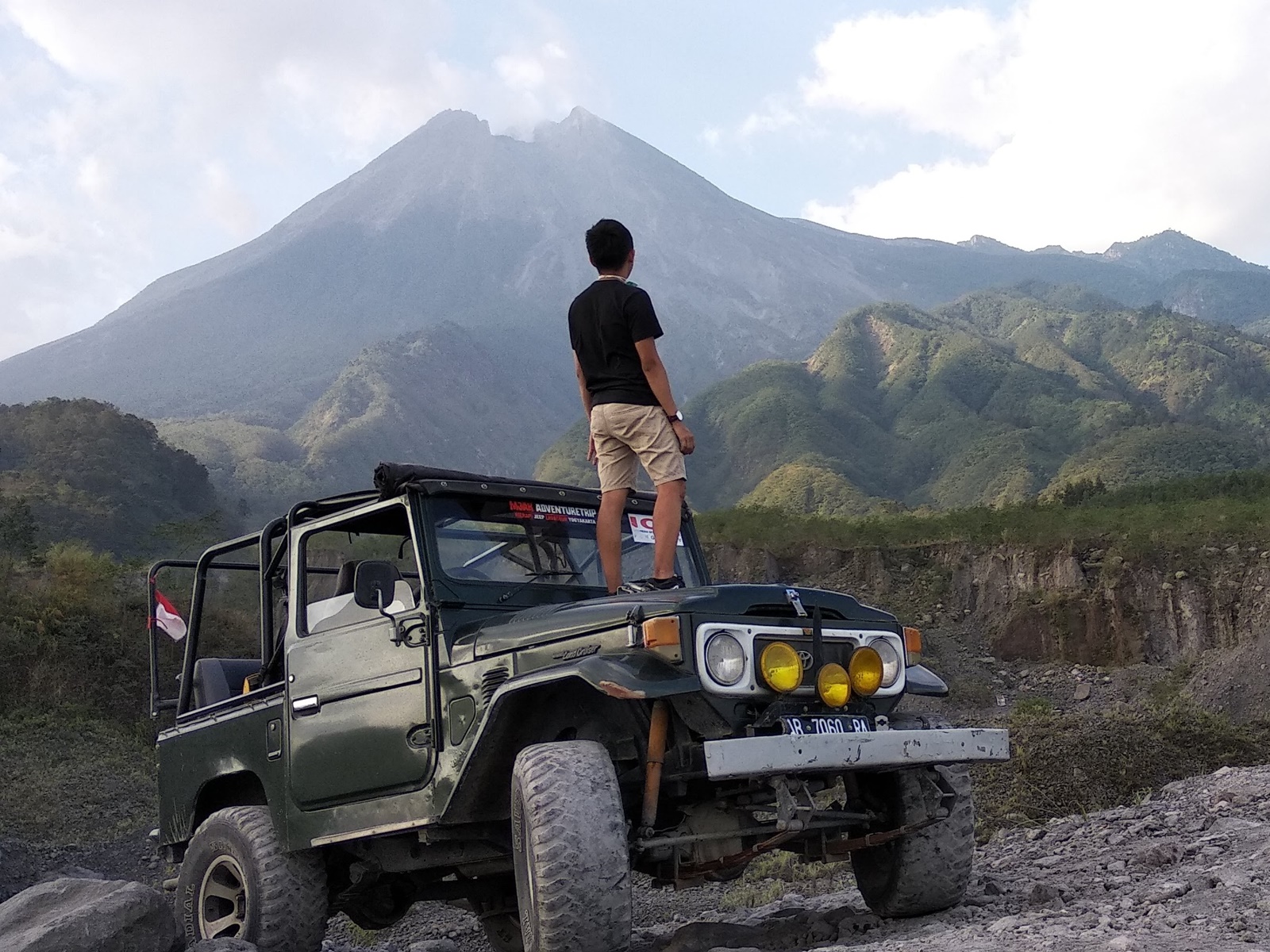 Tur jeep Lava Tour Merapi