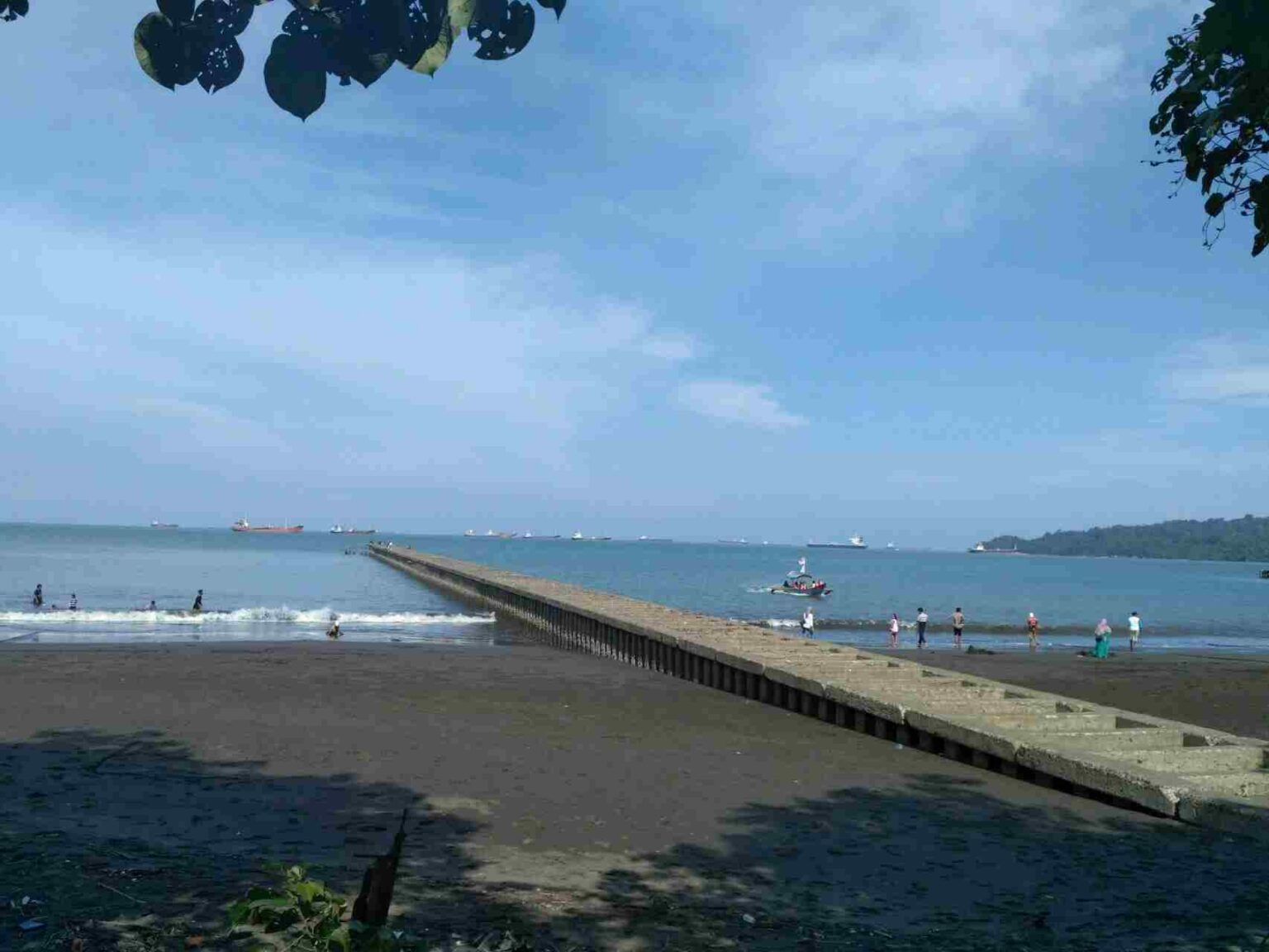 Pantai TELUK PENYU Cilacap Tiket & Aktivitas September