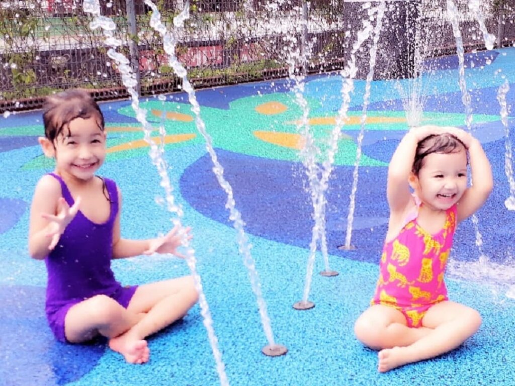 kolam bermain anak-anak di singapore land waterpark