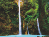 Panorama kecantikan Air Terjun Dua Warna