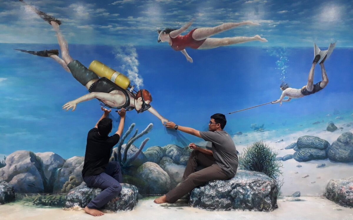Spot Foto Underwater di DMZ