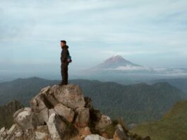 Puncak gunung sibayak