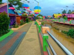 ornamen warna-warni mempercantik kawasan kampung pelangi