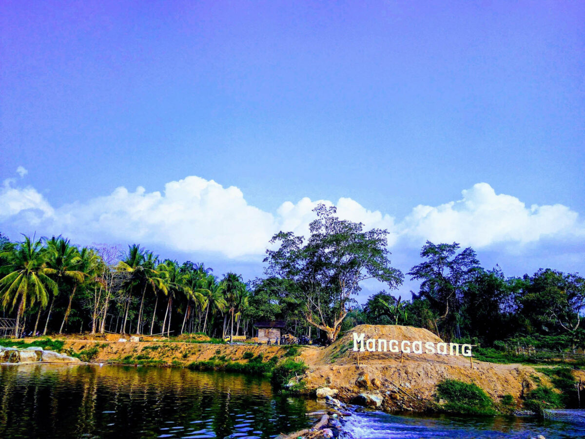 Pemandangan obyek wisata alam Manggasang yang asri
