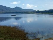 Suasana alam sekitar situ lembang