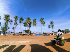 mengelilingi pantai takisung dengan ATV