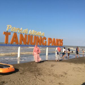 Pantai Tanjung Pakis Karawang