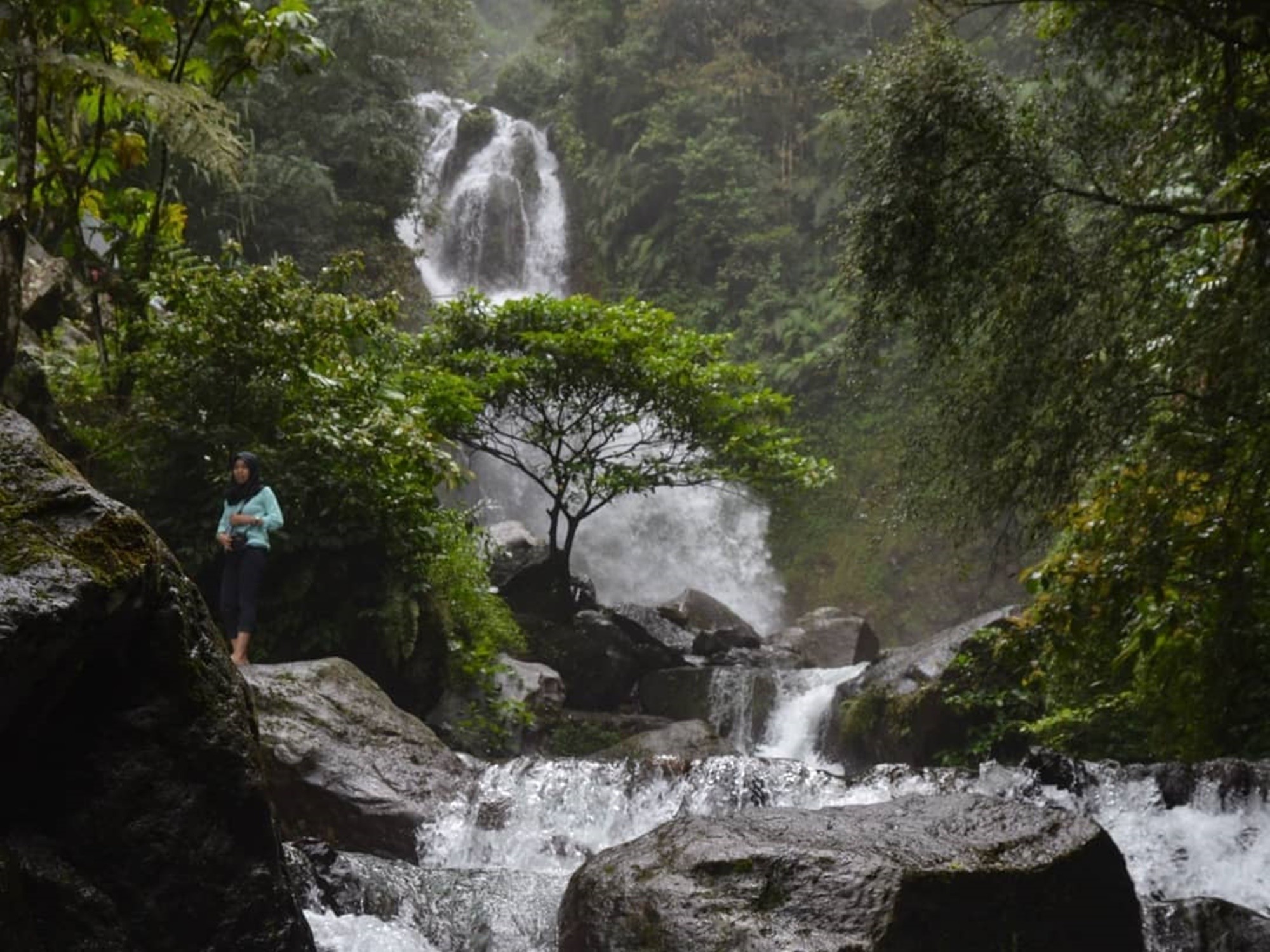 Curug Ciherang pilihan tempat wisata di Bogor bagi pecinta air terjun
