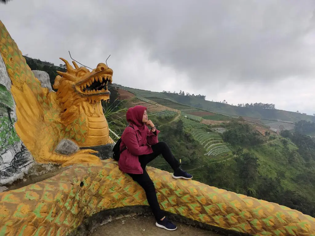 Spot Foto Naga di Nepal Van Java yang menjadi Favorit Wisatawan 