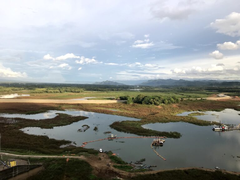 WADUK GAJAH MUNGKUR Tiket & Aktivitas Wisata