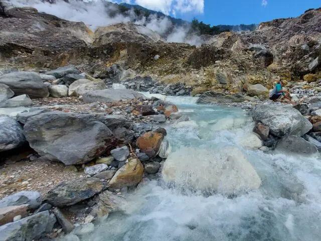 Kawah Ratu yang memesona