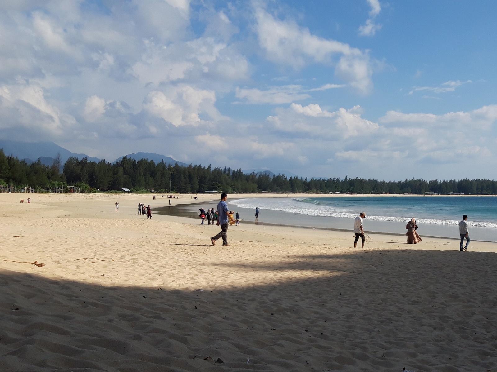 Pantai cantik di Aceh BEsar