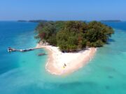 Bentang alam pulau perak dari ketinggian