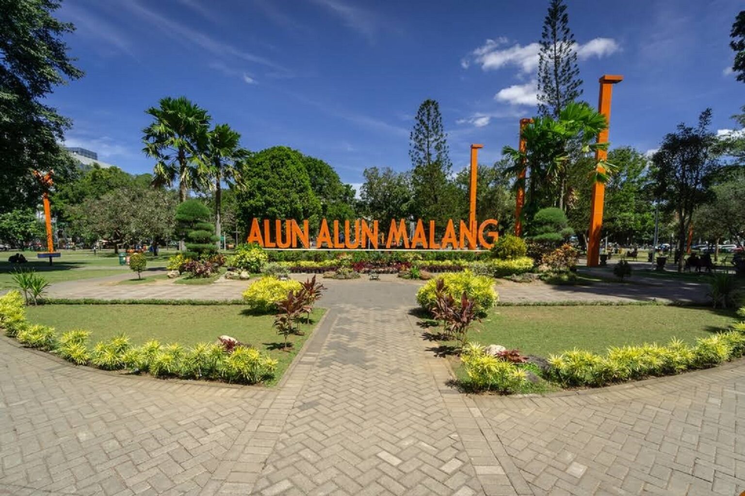 Wisata Hemat & Lengkap di Alun-alun Kota Malang Juli 2021 ...