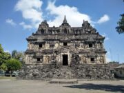 Candi Sari Sleman Yogyakarta