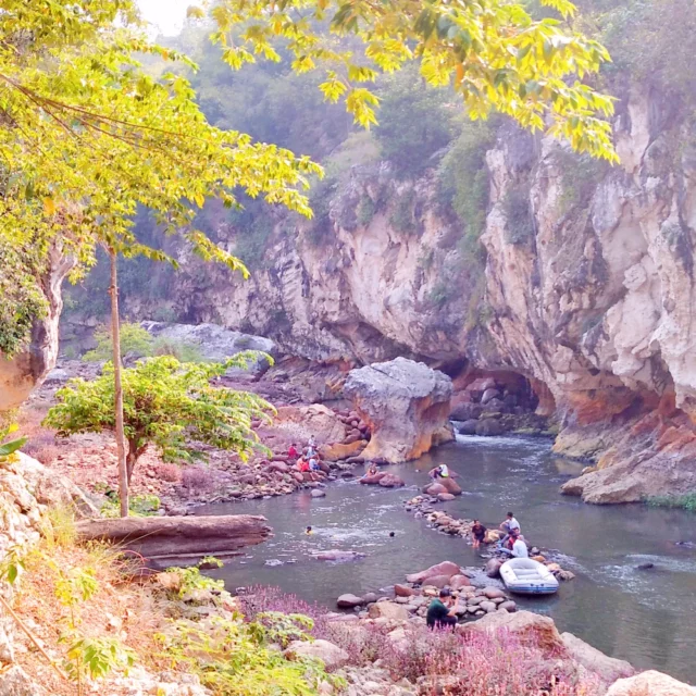 Shangyang Kenit bentang alam sungai purba