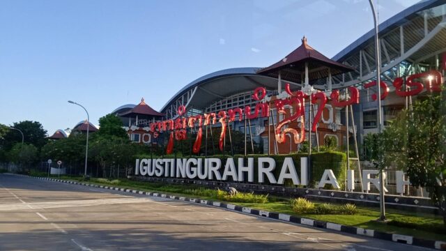 Bandara Ngurah Rai Bali berlangsung festival megibung
