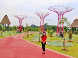 taman ala garden by the bay di Jambi Paradise