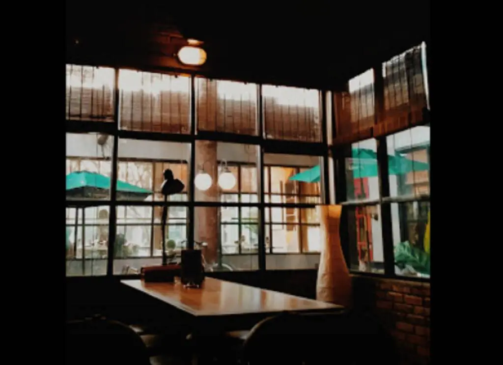 Romantis yang estetik di Cafe Seulawah Coffee Jakarta Barat